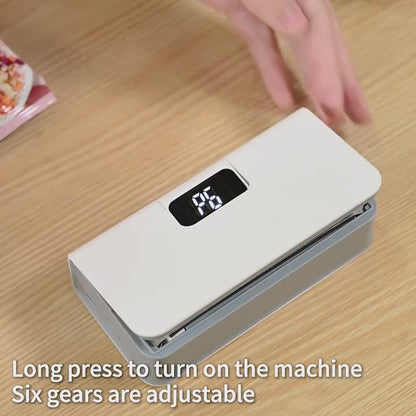 HeatSeal™ - 2in1 Mini Portable Magnetic Food Bag Sealer